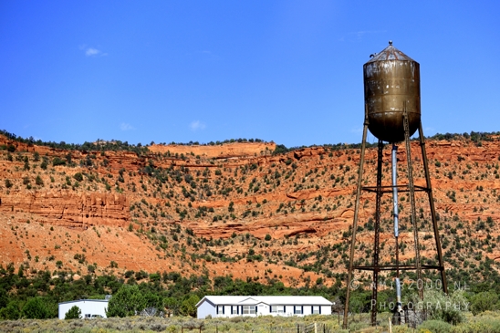 Small_Towns_Western_USA_Road_Trip_American_Cities_Photography_120_Canon_EOS_R5_Mark_II.JPG