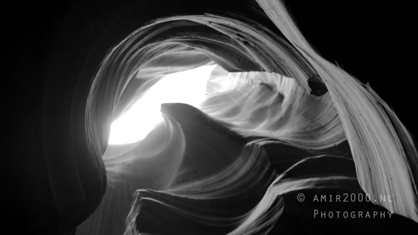 Antelope_Canyon_North_Sandstone_Waves_Orange_Red_Rock_Formations_Page_Arizona_USA_Swirling_Textures_nature_landscape_Photography_081_Canon_EOS_R5_Mark_II.JPG