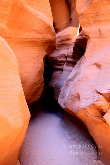 Antelope_Canyon_North_Sandstone_Waves_Orange_Red_Rock_Formations_Page_Arizona_USA_Swirling_Textures_nature_landscape_Photography_193_Canon_EOS_R5_Mark_II.JPG