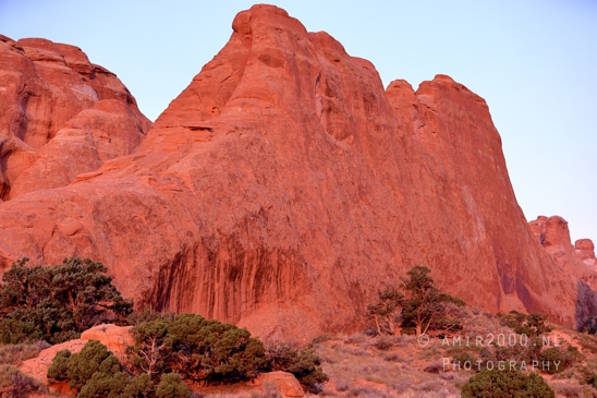 Arches_National_Park_Moab_Utah_USA_Turret_Arch_and_Window_landscape_nature_Photography_001_Canon_EOS_R5_Mark_II.JPG