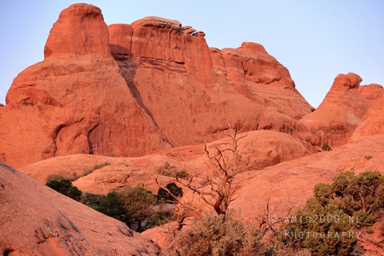 Arches_National_Park_Moab_Utah_USA_Turret_Arch_and_Window_landscape_nature_Photography_011_Canon_EOS_R5_Mark_II.JPG