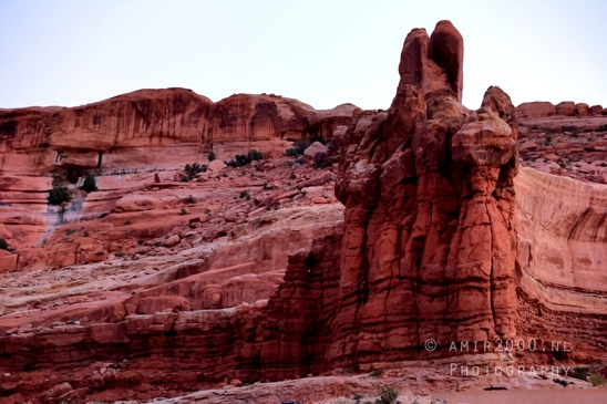 Arches_National_Park_Moab_Utah_USA_and_rock_formations_red_cliffs_landscape_nature_Photography_008_Canon_EOS_R5_Mark_II.JPG