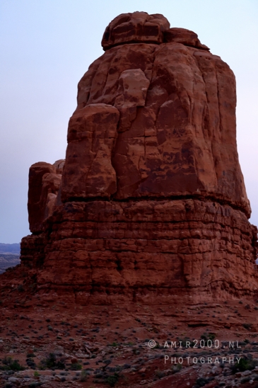 Arches_National_Park_Moab_Utah_USA_and_rock_formations_red_cliffs_landscape_nature_Photography_014_Canon_EOS_R5_Mark_II.JPG