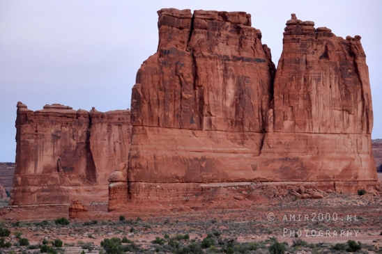 Arches_National_Park_Moab_Utah_USA_and_rock_formations_red_cliffs_landscape_nature_Photography_016_Canon_EOS_R5_Mark_II.JPG