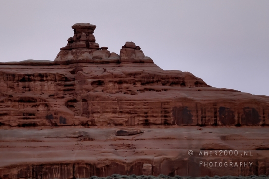 Arches_National_Park_Moab_Utah_USA_and_rock_formations_red_cliffs_landscape_nature_Photography_022_Canon_EOS_R5_Mark_II.JPG