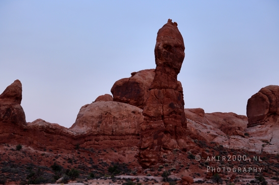 Arches_National_Park_Moab_Utah_USA_and_rock_formations_red_cliffs_landscape_nature_Photography_030_Canon_EOS_R5_Mark_II.JPG