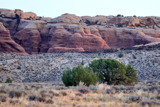 Arches_National_Park_Moab_Utah_USA_and_rock_formations_red_cliffs_landscape_nature_Photography_046_Canon_EOS_R5_Mark_II.JPG