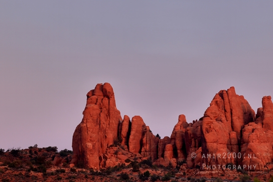 Arches_National_Park_Moab_Utah_USA_and_rock_formations_red_cliffs_landscape_nature_Photography_055_Canon_EOS_R5_Mark_II.JPG