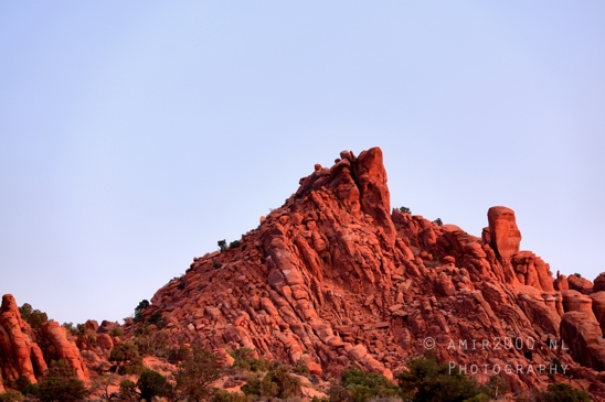 Arches_National_Park_Moab_Utah_USA_and_rock_formations_red_cliffs_landscape_nature_Photography_060_Canon_EOS_R5_Mark_II.JPG