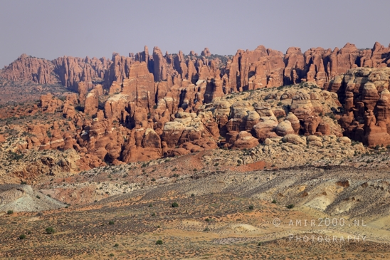 Arches_National_Park_Moab_Utah_USA_and_rock_formations_red_cliffs_landscape_nature_Photography_096_Canon_EOS_R5_Mark_II.JPG