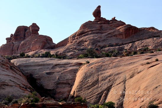 Arches_National_Park_Moab_Utah_USA_and_rock_formations_red_cliffs_landscape_nature_Photography_106_Canon_EOS_R5_Mark_II.JPG