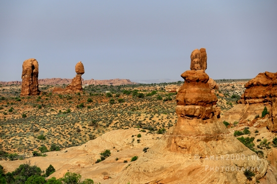 Arches_National_Park_Moab_Utah_USA_and_rock_formations_red_cliffs_landscape_nature_Photography_113_Canon_EOS_R5_Mark_II.JPG