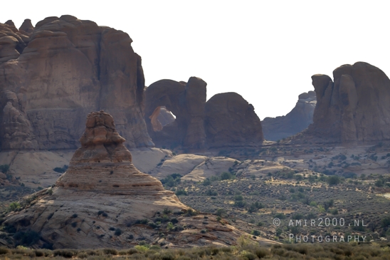 Arches_National_Park_Moab_Utah_USA_and_rock_formations_red_cliffs_landscape_nature_Photography_115_Canon_EOS_R5_Mark_II.JPG