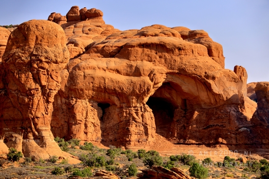 Arches_National_Park_Moab_Utah_USA_and_rock_formations_red_cliffs_landscape_nature_Photography_121_Canon_EOS_R5_Mark_II.JPG