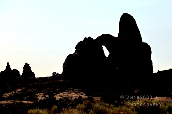 Arches_National_Park_Moab_Utah_USA_and_rock_formations_red_cliffs_landscape_nature_Photography_125_Canon_EOS_R5_Mark_II.JPG