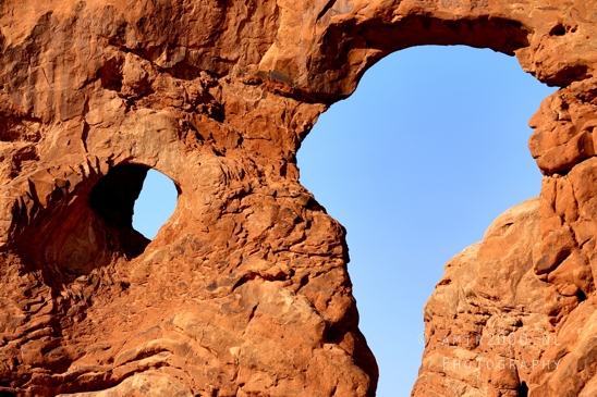 Arches_National_Park_Moab_Utah_USA_and_rock_formations_red_cliffs_landscape_nature_Photography_142_Canon_EOS_R5_Mark_II.JPG