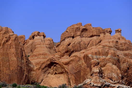 Arches_National_Park_Moab_Utah_USA_and_rock_formations_red_cliffs_landscape_nature_Photography_181_Canon_EOS_R5_Mark_II.JPG