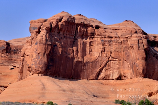 Arches_National_Park_Moab_Utah_USA_and_rock_formations_red_cliffs_landscape_nature_Photography_184_Canon_EOS_R5_Mark_II.JPG