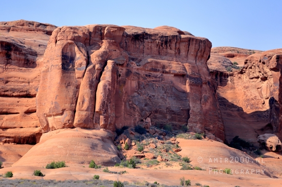 Arches_National_Park_Moab_Utah_USA_and_rock_formations_red_cliffs_landscape_nature_Photography_185_Canon_EOS_R5_Mark_II.JPG