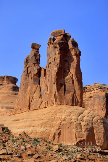 Arches_National_Park_Moab_Utah_USA_and_rock_formations_red_cliffs_landscape_nature_Photography_204_Canon_EOS_R5_Mark_II.JPG