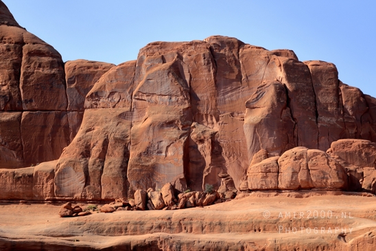 Arches_National_Park_Moab_Utah_USA_and_rock_formations_red_cliffs_landscape_nature_Photography_209_Canon_EOS_R5_Mark_II.JPG