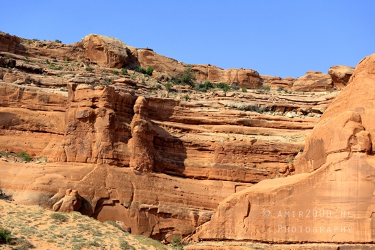 Arches_National_Park_Moab_Utah_USA_and_rock_formations_red_cliffs_landscape_nature_Photography_213_Canon_EOS_R5_Mark_II.JPG
