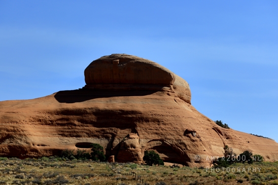 Arches_National_Park_Moab_Utah_USA_and_rock_formations_red_cliffs_landscape_nature_Photography_263_Canon_EOS_R5_Mark_II.JPG