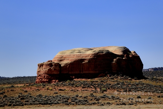 Arches_National_Park_Moab_Utah_USA_and_rock_formations_red_cliffs_landscape_nature_Photography_275_Canon_EOS_R5_Mark_II.JPG