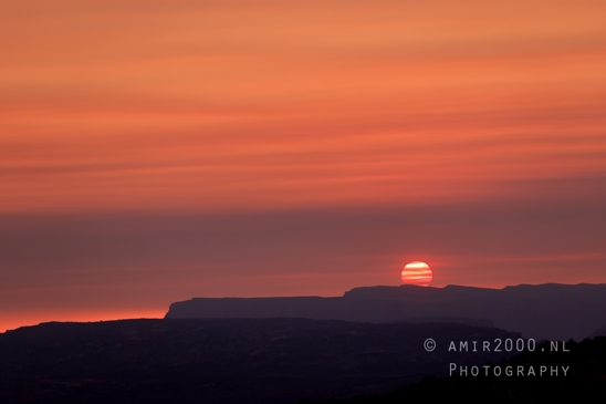 Arches_National_Park_sunrise_colors_Moab_Utah_USA_landscape_nature_Photography_029_Canon_EOS_R5_Mark_II.JPG