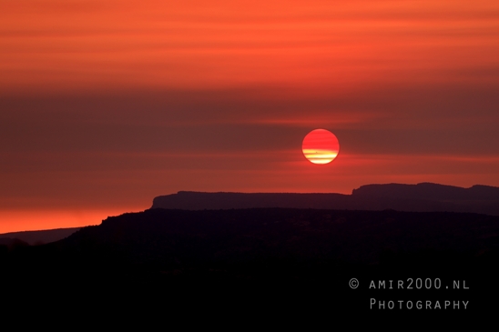 Arches_National_Park_sunrise_colors_Moab_Utah_USA_landscape_nature_Photography_037_Canon_EOS_R5_Mark_II.JPG