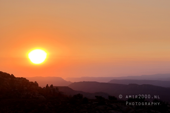 Arches_National_Park_sunrise_colors_Moab_Utah_USA_landscape_nature_Photography_051_Canon_EOS_R5_Mark_II.JPG