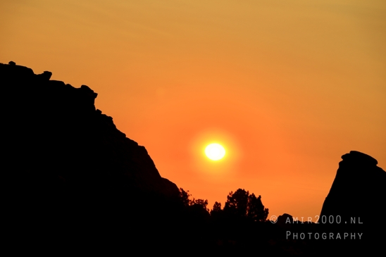 Arches_National_Park_sunrise_colors_Moab_Utah_USA_landscape_nature_Photography_054_Canon_EOS_R5_Mark_II.JPG