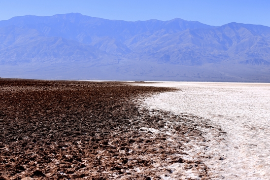 Death_Valley_National_Park_California_USA_Badwater_Basin_Salt_Flats_nature_landscape_desert_Photography_029_Canon_EOS_R5_Mark_II.JPG