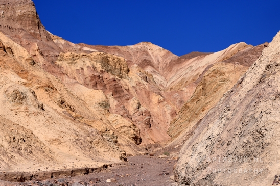 Death_Valley_National_Park_California_USA_Golden_Canyon_nature_landscape_Rock_Formations_Photography_028_Canon_EOS_R5_Mark_II.JPG