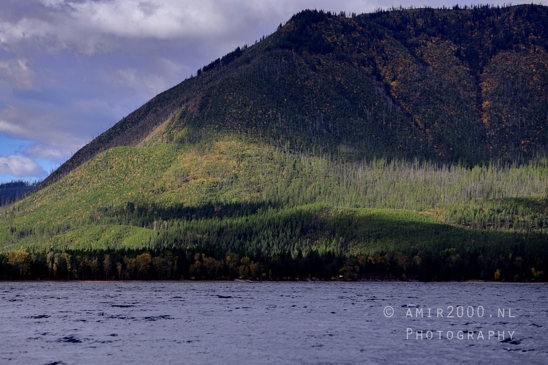 Lake_McDonald_Glacier_National_Park_Montana_USA_reflection_landscape_nature_Photography_006_Canon_EOS_R5_Mark_II.JPG