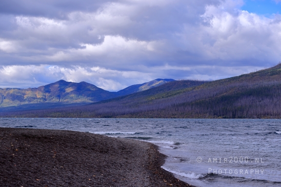 Lake_McDonald_Glacier_National_Park_Montana_USA_reflection_landscape_nature_Photography_012_Canon_EOS_R5_Mark_II.JPG