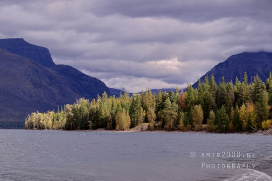 Lake_McDonald_Glacier_National_Park_Montana_USA_reflection_landscape_nature_Photography_015_Canon_EOS_R5_Mark_II.JPG