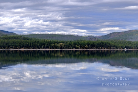 Lake_McDonald_Glacier_National_Park_Montana_USA_reflection_landscape_nature_Photography_032_Canon_EOS_R5_Mark_II.JPG