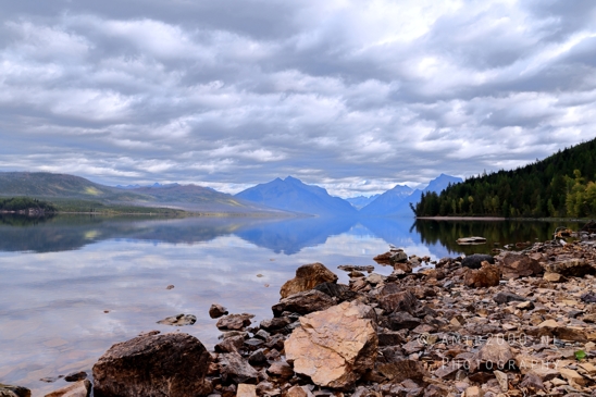 Lake_McDonald_Glacier_National_Park_Montana_USA_reflection_landscape_nature_Photography_057_Canon_EOS_R5_Mark_II.JPG