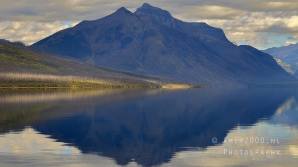 Lake_McDonald_Glacier_National_Park_Montana_USA_reflection_landscape_nature_Photography_064_Canon_EOS_R5_Mark_II.JPG