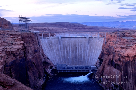 Glen_Canyon_Dam_Overlook_Page_Arizona_USA_Colorado_River_at_Sunset_nature_colors_landscape_Photography_028_Canon_EOS_R5_Mark_II.JPG