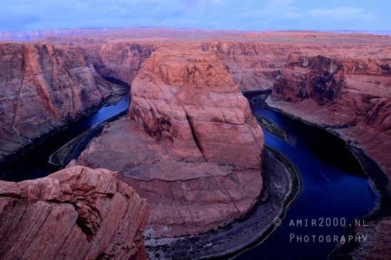 Horseshoe_Bend_Page_Arizona_USA_Colorado_River_sunrise_morning_colors_nature_landscape_Photography_004_Canon_EOS_R5_Mark_II.JPG