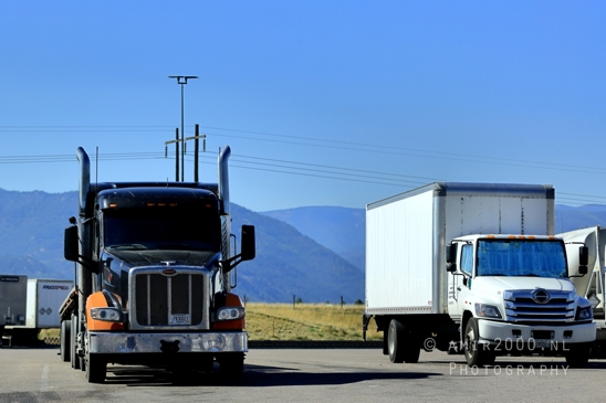 Open_Road_Western_USA_Highway_Motorcycles_Cars_Trucks_And_Scenes_Photography_080_Canon_EOS_R5_Mark_II.JPG