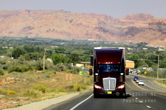 Open_Road_Western_USA_Highway_Motorcycles_Cars_Trucks_And_Scenes_Photography_230_Canon_EOS_R5_Mark_II.JPG