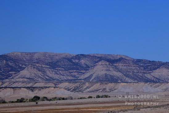 SLC_Utah_to_Page_Arizona_Navajo_Reservation_USA_Road_Trip_Landscape_Photography_Western_Nature_006_Canon_EOS_R5_Mark_II.JPG
