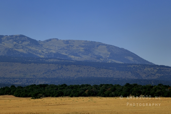 SLC_Utah_to_Page_Arizona_Navajo_Reservation_USA_Road_Trip_Landscape_Western_Nature_Photography_351_Canon_EOS_R5_Mark_II.JPG