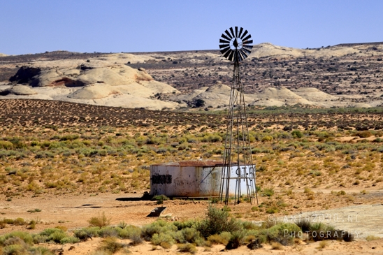 SLC_Utah_to_Page_Arizona_Navajo_Reservation_USA_Road_Trip_Landscape_Western_Nature_Photography_401_Canon_EOS_R5_Mark_II.JPG