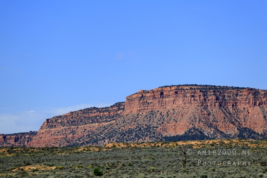 SLC_Utah_to_Page_Arizona_Navajo_Reservation_USA_Road_Trip_Landscape_Western_Nature_Photography_520_Canon_EOS_R5_Mark_II.JPG