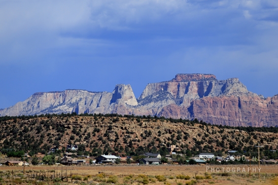 SLC_Utah_to_Page_Arizona_Navajo_Reservation_USA_Road_Trip_Landscape_Western_Nature_Photography_547_Canon_EOS_R5_Mark_II.JPG