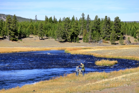 Grand_Prismatic_Spring_Yellowstone_National_Park_Wyoming_USA_landscape_nature_And_Teton_Photography_004_Canon_EOS_R5_Mark_II.JPG